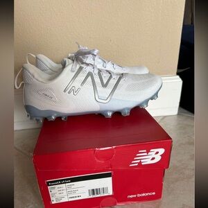 New Balance Freeze LXV4 Low Lacrosse Cleats